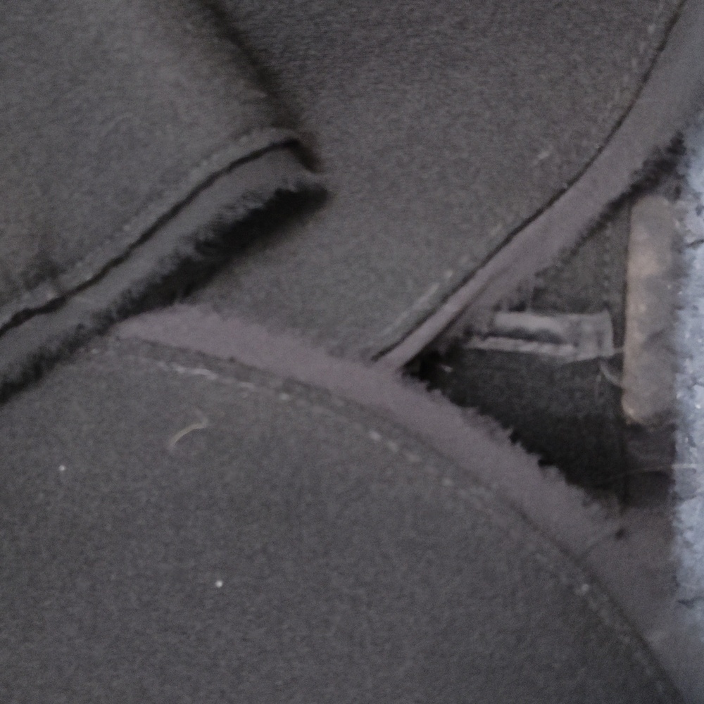 Blazer, fitter, wool flannel, with rosette embellishment at shoulder. Never worn - Picture 6 of 8